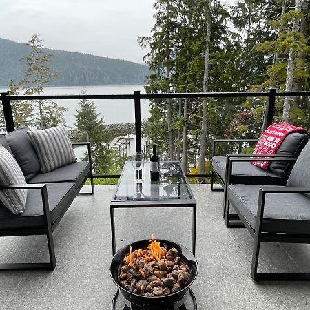 Port Renfrew Oceanfront Retreat Villa ภายนอก รูปภาพ